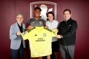 世界杯后7名日本国脚加盟或留在五大联赛，铃木彩艳富安健洋在列