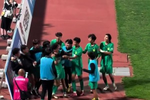 网友整活：得知本轮意甲比分后的国米主帅齐沃。。。