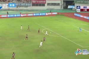 龙岩队2-2泉州队！臧瀚海93分钟为龙岩队扳平比分